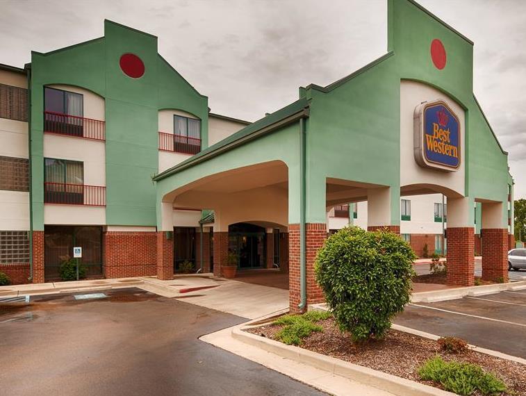 Super 8 By Wyndham Natchez Hotel Exterior photo